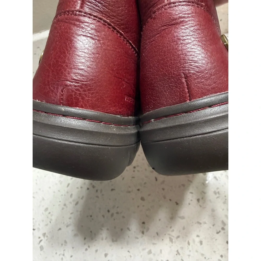 Jambu Bary Booties Burgundy Leather Water Resistant Memory Foam comfort 8.5M